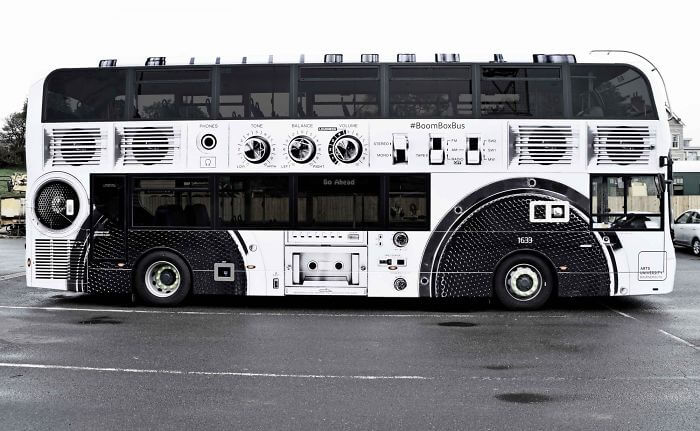 23 Excellent Example Of How Ingeniously Funny Bus Advertising Look Like 2 -23 Excellent Example Of How Ingeniously Funny Bus Advertising Look Like
