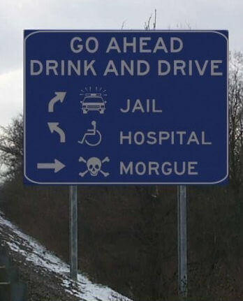 28 Unusually Hilarious Road Signs That Will Have You Roll On The Floor Laughing 5 -28 Unusually Hilarious Road Signs That Will Have You Rolling On The Floor Laughing