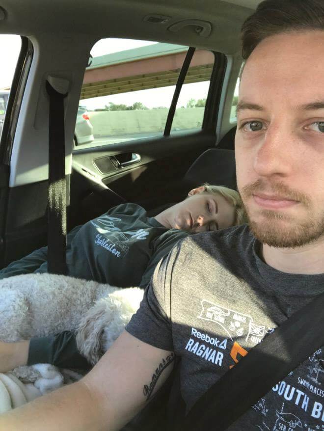 Husband Takes Pictures Every Time His Wife Falls Asleep During Road Trips And The Result Is So Hilarious 15 -Husband Takes Pictures Every Time His Wife Falls Asleep During Road Trips, And The Result Is So Hilarious