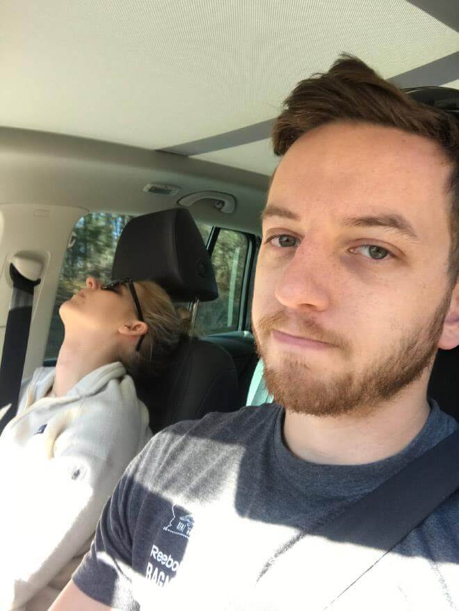 Husband Takes Pictures Every Time His Wife Falls Asleep During Road Trips And The Result Is So Hilarious 8 -Husband Takes Pictures Every Time His Wife Falls Asleep During Road Trips, And The Result Is So Hilarious