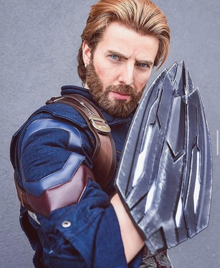 Stunning Captain America Cosplays Prove Anyone Can Carry The Shield If They Are Worthy 8 -Stunning Captain America Cosplays Prove Anyone Can Carry The Shield If They Are Worthy