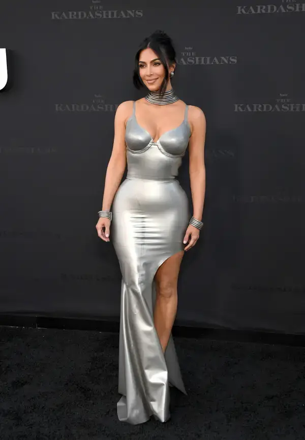 Upon Seeing One Of Kim Kardashians Outfits21 -Kanye Criticizes Kim Kardashian'S Outfits, Comparing Her To Marge Simpson