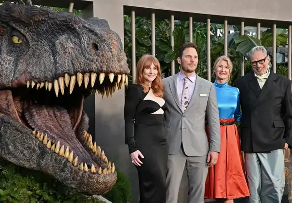 Jurassic Park Child Star Stuns6 -Jurassic Park Child Star Stuns Fans On Red Carpet At The Age Of 42