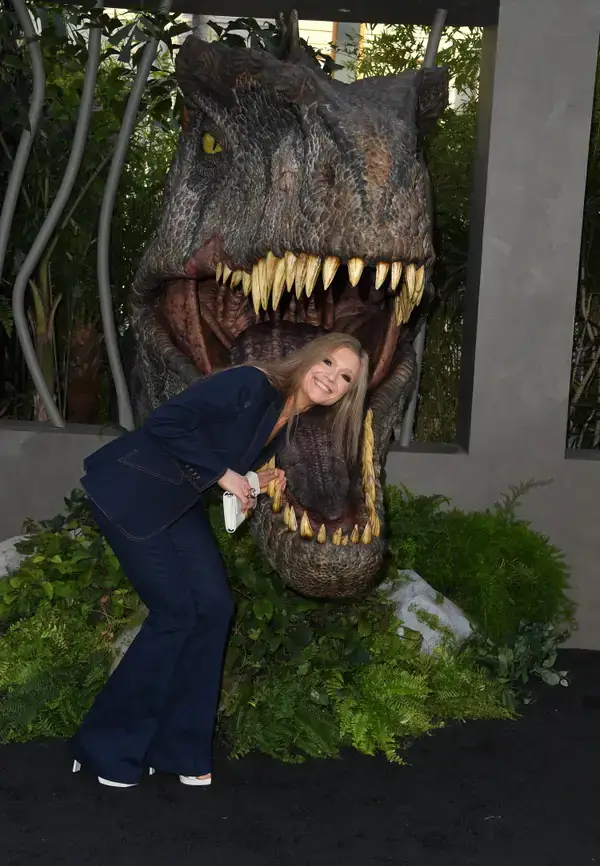 Jurassic Park Child Star Stuns9 -Jurassic Park Child Star Stuns Fans On Red Carpet At The Age Of 42