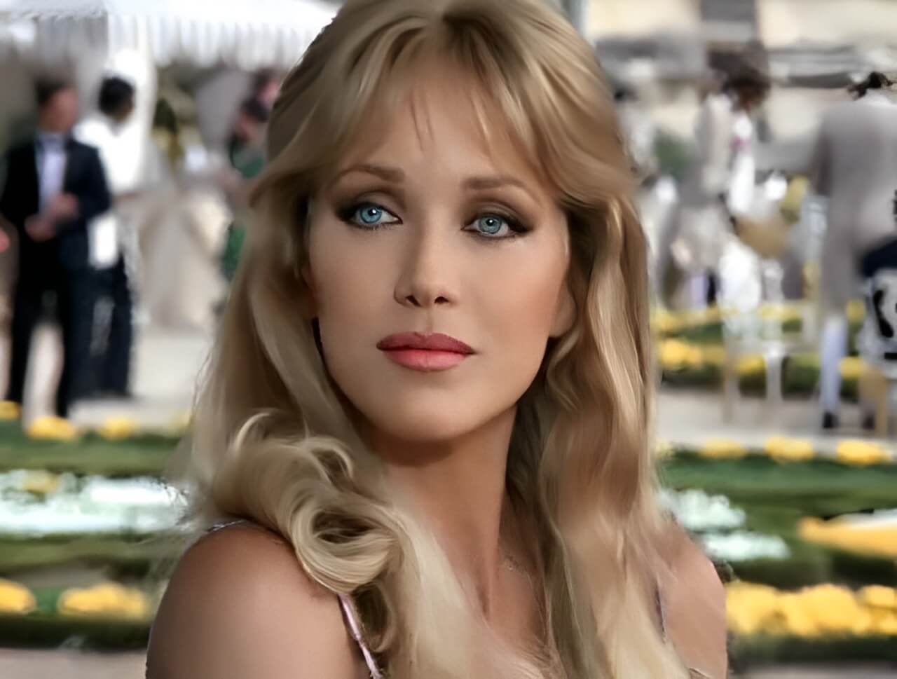 11 Unbelievable Facts About 'Bond Girl' Tanya Roberts