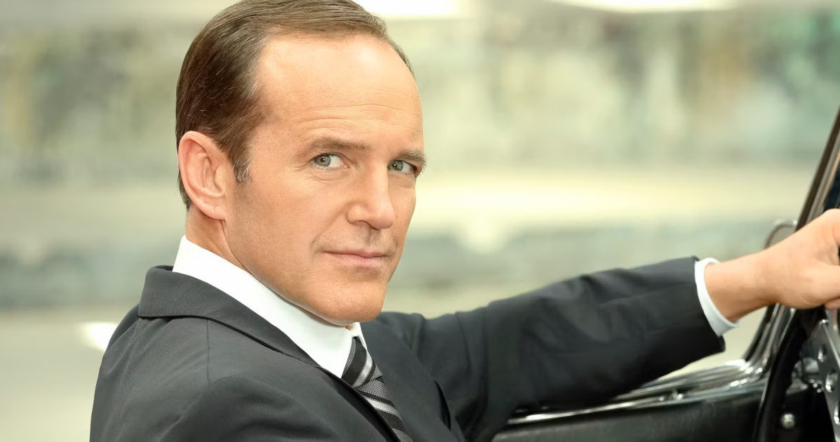 Clark Gregg Hints At Agent Coulson'S Potential Mcu Multiverse Return