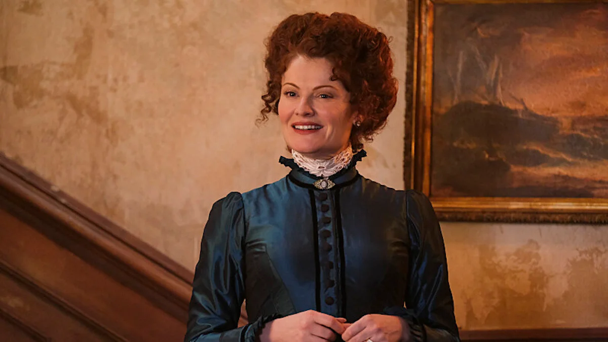 How 'Ghosts' Star Rebecca Wisocky Tackled Serious Issues With Heart