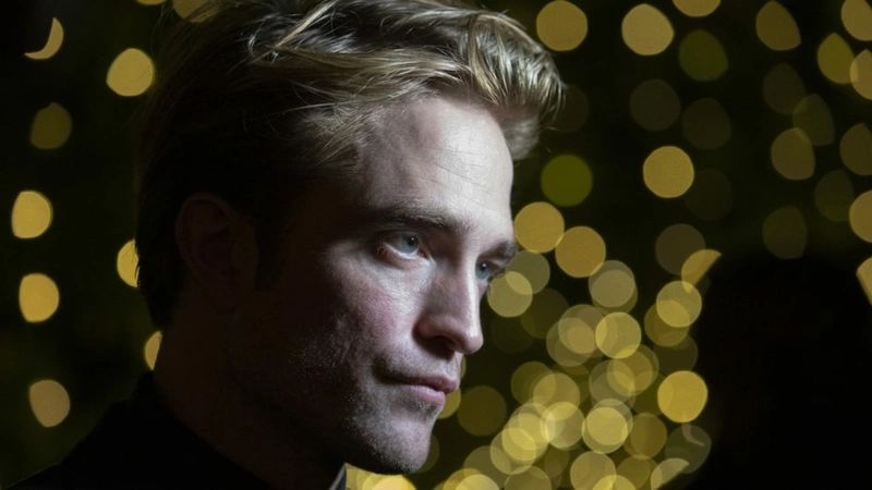 Robert Pattinson Goes Even More Sci-Fi With Mind-Bending &Quot;Mickey 17&Quot;