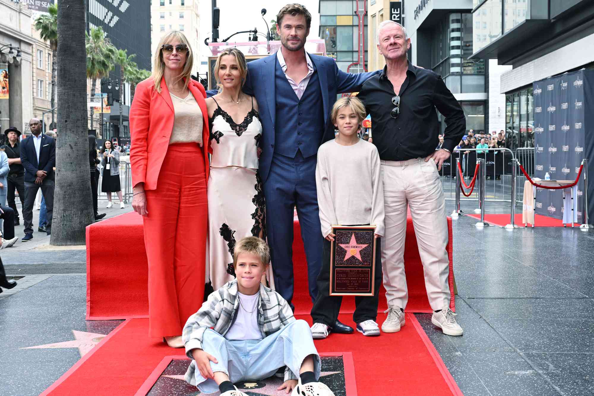 Chris Hemsworth Honored On Hollywood Walk Of Fame!
