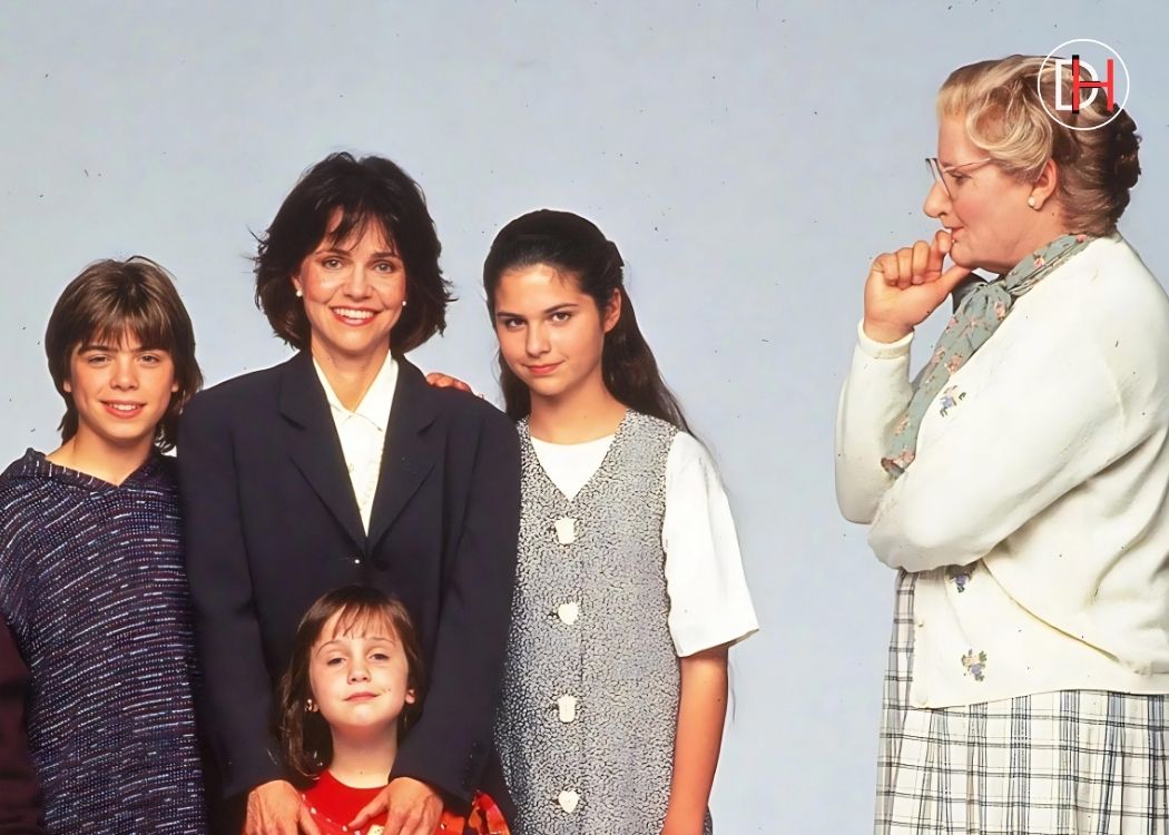 ‘We Still Feel Like Siblings': Robin William'S 'Mrs. Doubtfire'S Child Stars Reunite After 31 Years