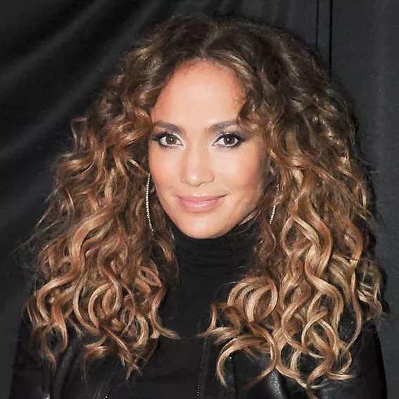 Jennifer Lopez'S Stunning Beauty Transformation From The '90S To Today