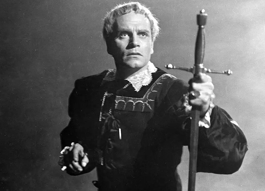 14 Most Astonishing Facts About Laurence Olivier That You Probably Didn'T Know