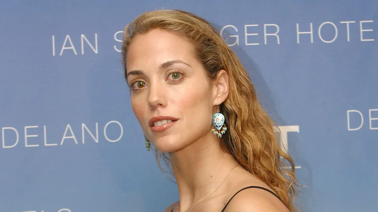 The Astonishing Evolution Of Elizabeth Berkley: From Teen Icon To Hollywood Star