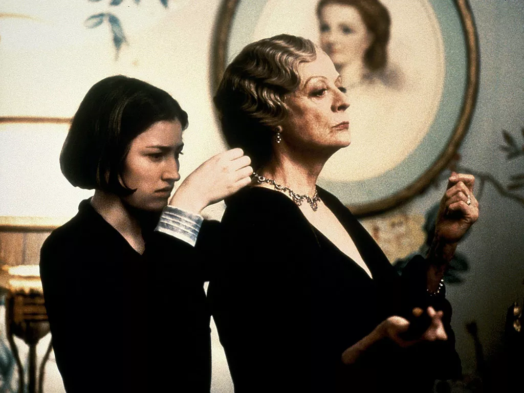 The Remarkable Journey Of Legendary Actress Maggie Smith: Her Life In Photos