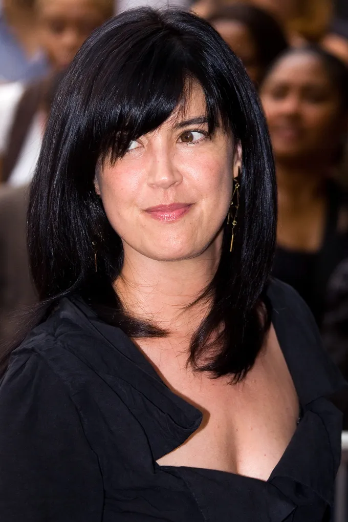 Phoebe Cates In Then-And-Now Photos: A Journey Through The Years From Her Early Days To Now