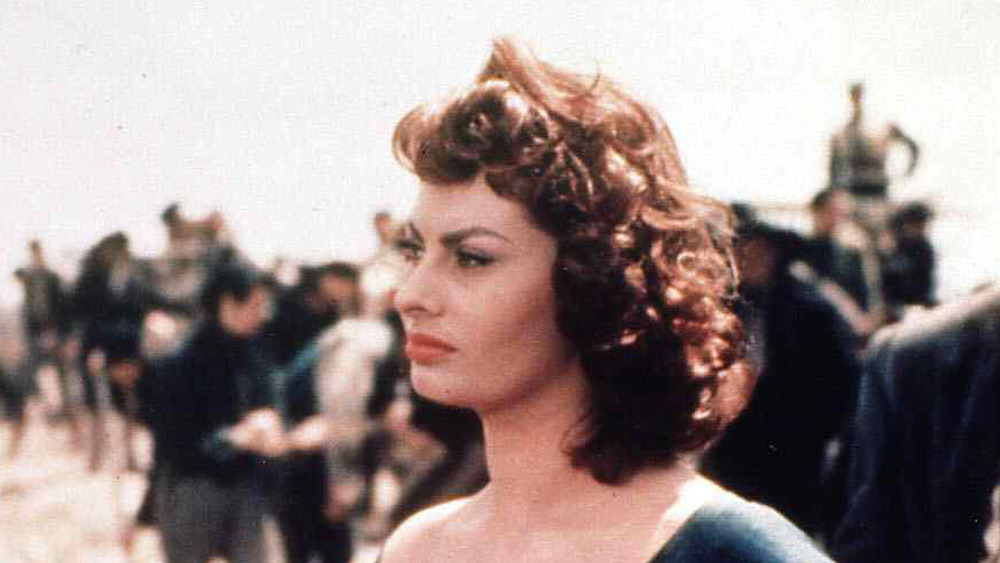 14 Photos Of Sophia Loren'S Jaw-Dropping Transformation