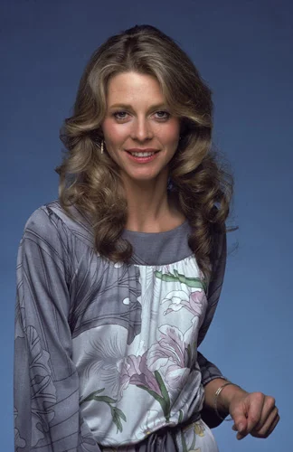 42 Juicy Facts About Lindsay Wagner: The Iconic Bionic Woman