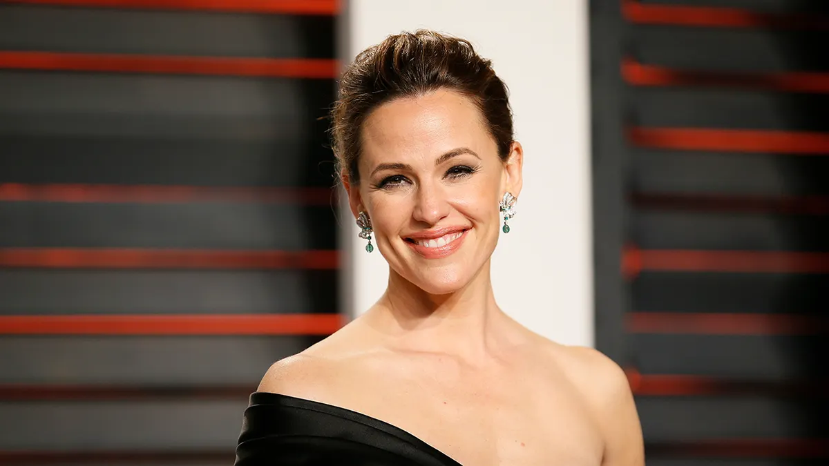 Jennifer Garner: The Untold Struggles Behind Her Sunny Persona