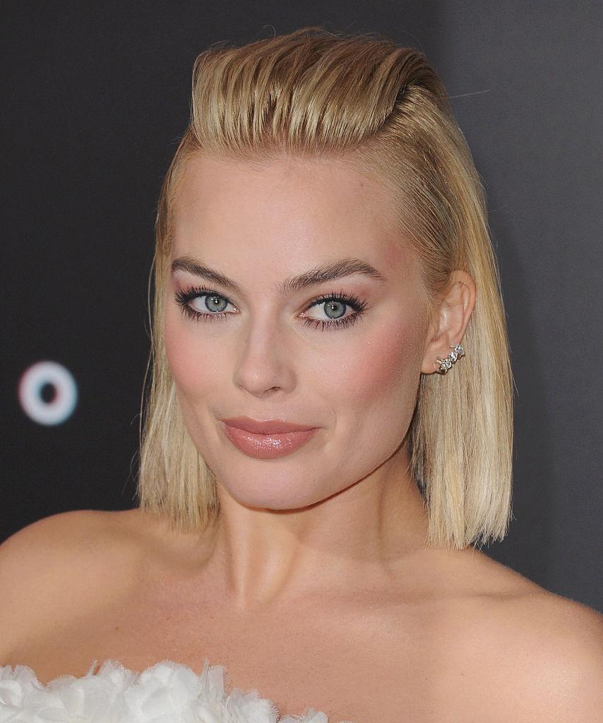 40+ Stunning Photos Of Margot Robbie That Show Her Beauty Evolution Over The Years