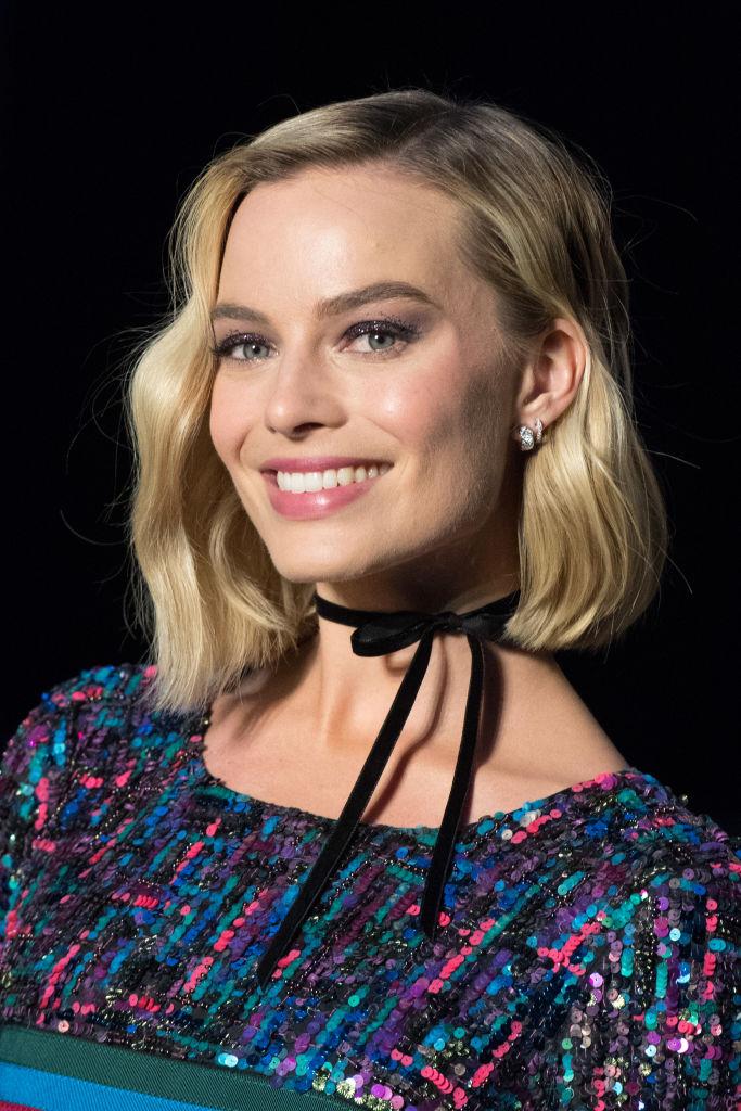 40+ Stunning Photos Of Margot Robbie That Show Her Beauty Evolution Over The Years