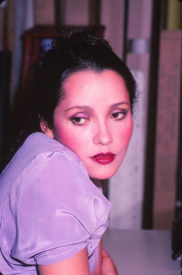 35 Stunning Vintage Photos Of Barbara Carrera From The 1970S And ’80S