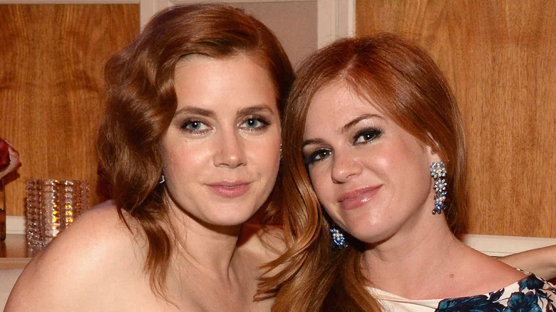 14 Photos Of Isla Fisher'S Stunning Transformation Through Her Career