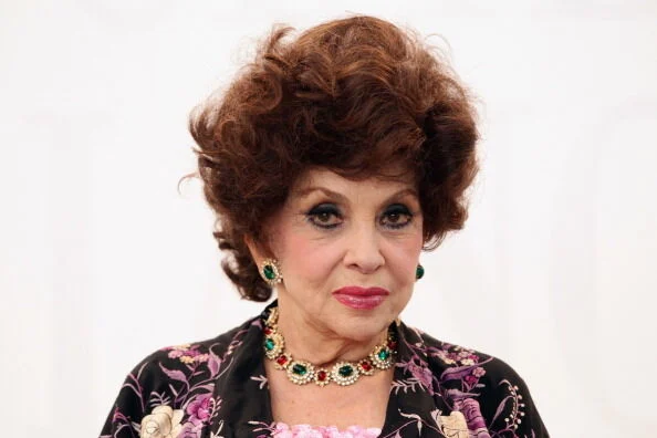 Iconic Moments In Time: The Stunning Evolution Of Gina Lollobrigida Over The Years