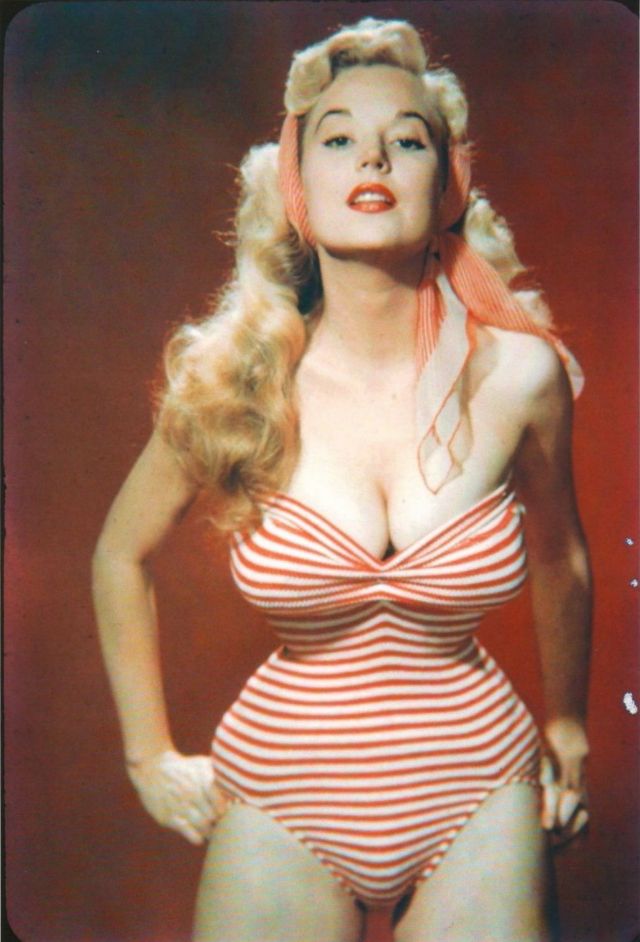 33 Stunning Vintage Photos Of Betty Brosmer: The Iconic Beauty And Perfect Figure Of The 1950S