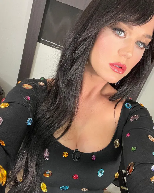 Katy Perry’s Incredible Journey: From ‘I Kissed A Girl’ To Icon – Her Transformation In Photos