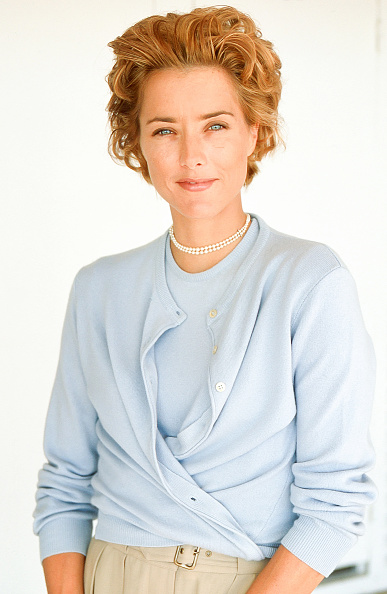 30+ Most Stunning Photos Of Tea Leoni That Show How She Has Changed From 1988 To Now