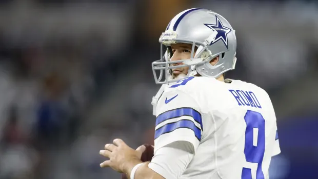 Top Quarterbacks Who Shaped The Dallas Cowboys Franchise