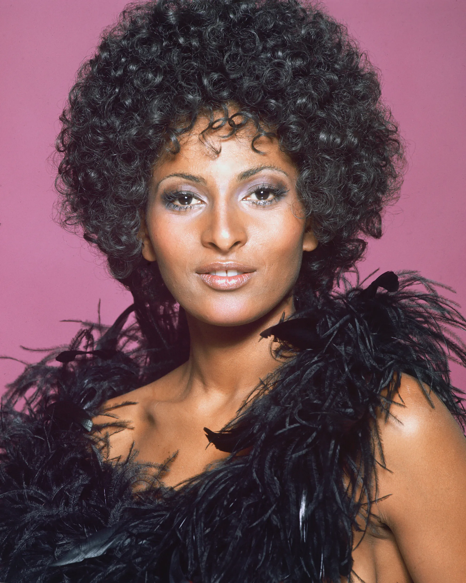 15 Pam Grier’s Instantly Recognizable Looks Through Her Career