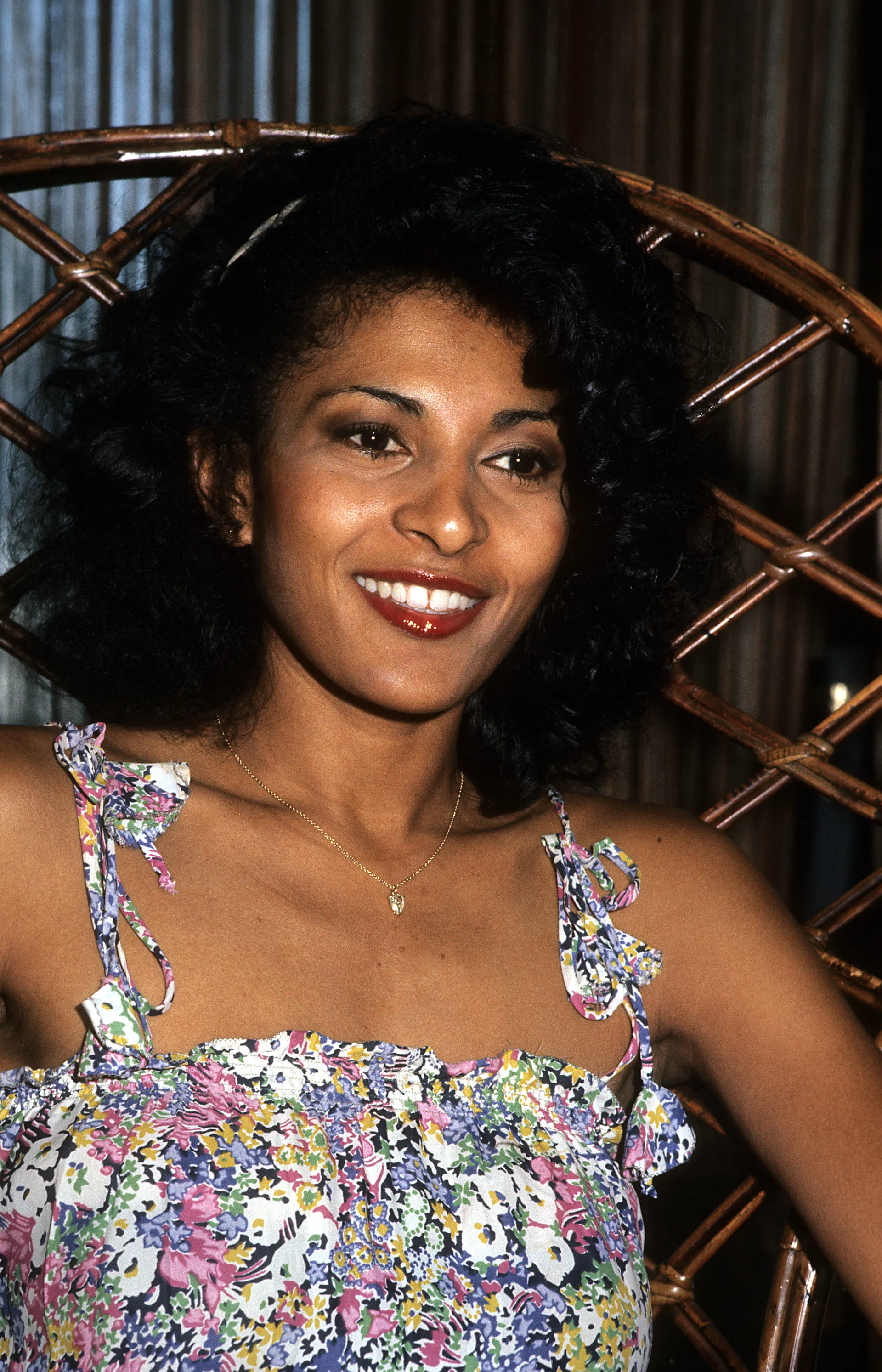 15 Pam Grier’s Instantly Recognizable Looks Through Her Career