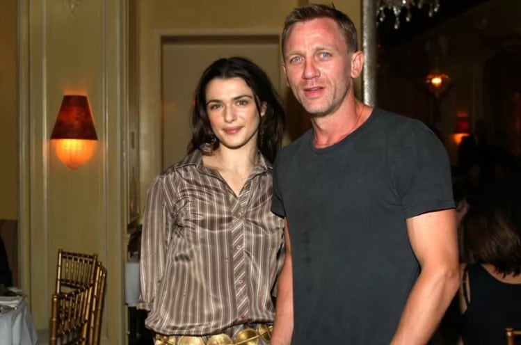 The Love Story Of Daniel Craig And Rachel Weisz Throughout Photos