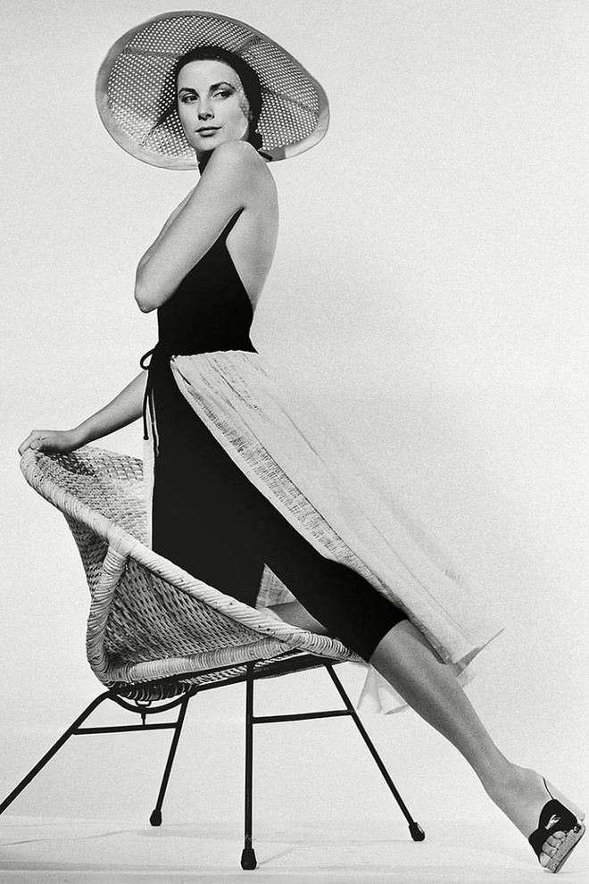 20 Photos Of Grace Kelly Through The Years: A Life Of Glamour And Grace