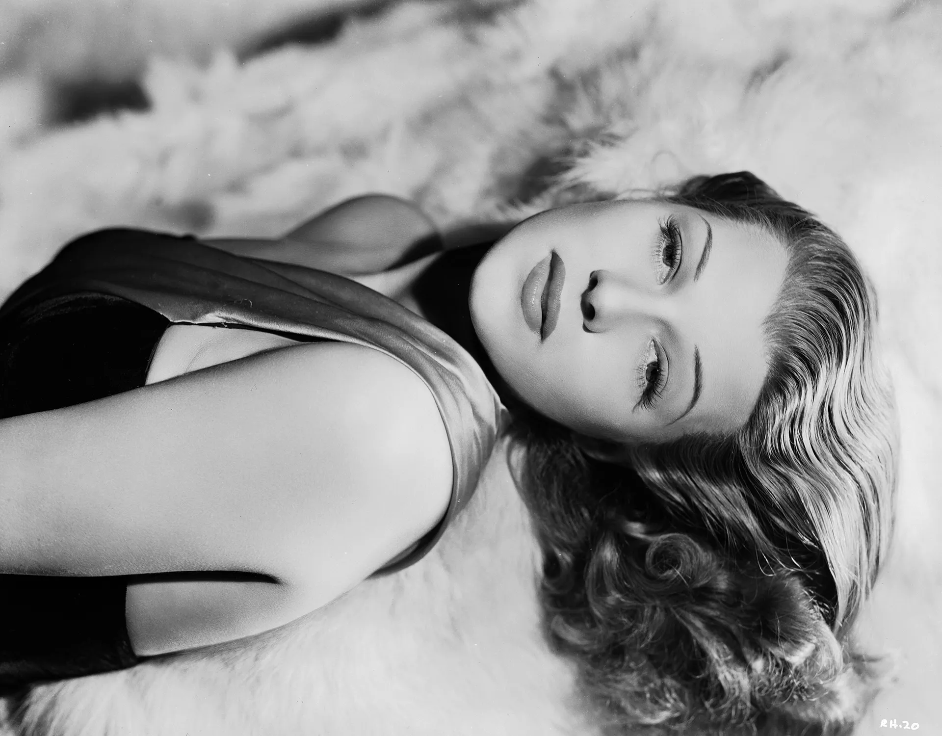 6 Cornerstones In Rita Hayworth’s Tragic Quest For Happiness