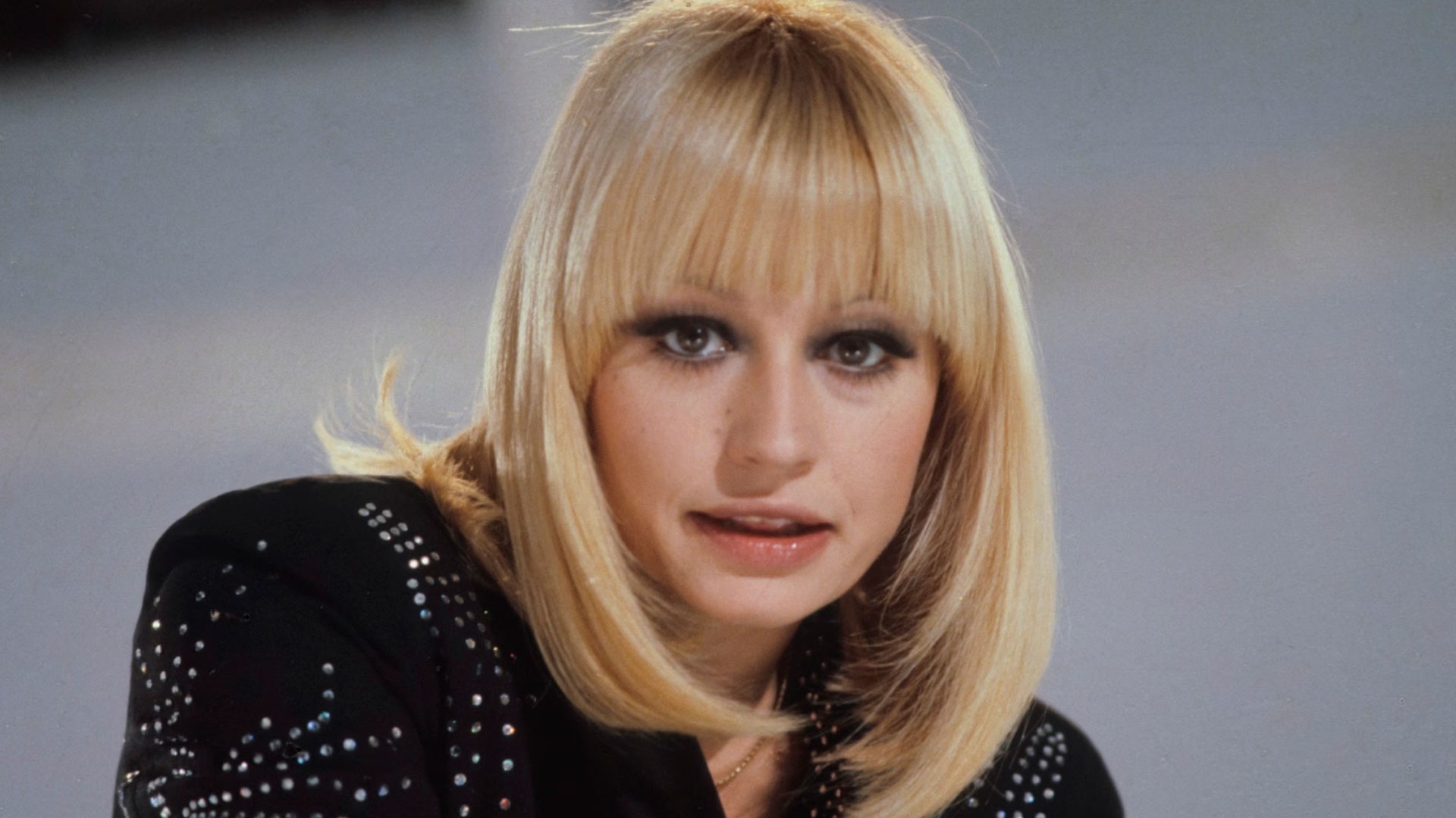 The Milestones Of Italian Pop Icon, Raffaella Carrà, In Photos