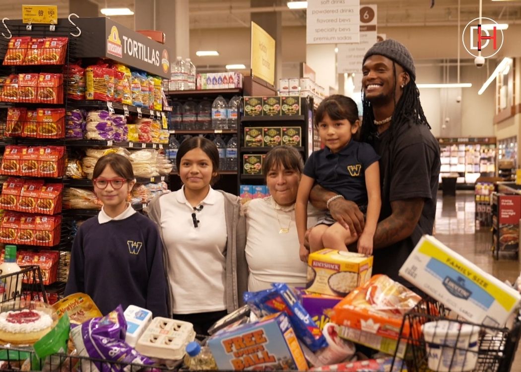 Ceedee Lamb Brings Holiday Cheer With Shopping Spree For Local Family