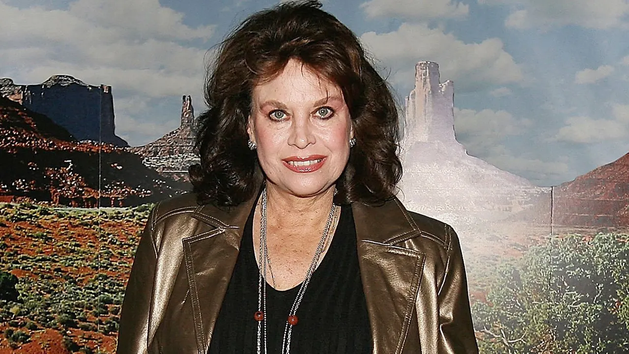 How Bond Girl Lana Wood Struggles With Homelessness