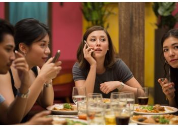 She Overheard Her Teammate’s Friend Trash Talk in French – She Understood Every Word