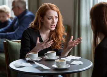 Woman Tells Her Friend She Married A Mama's Boy—She Explodes Woman Tells Her Friend She Married A Mama’s Boy—She Explodes