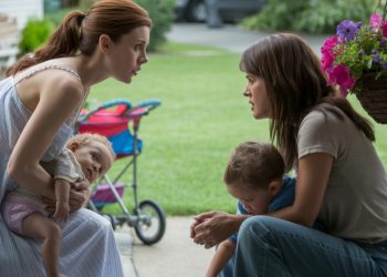 Stay-At-Home Mom Refuses To Babysit For Entitled Neighbor—Ends Up Getting Called Selfish In Mom Group