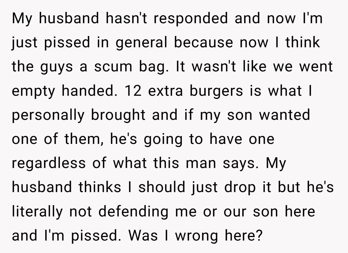 Mom Swaps Hot Dog For Burger At BBQ So Her Son Can Eat—Host Says She’s Banned From Future Parties Generated by Aubtu.biz