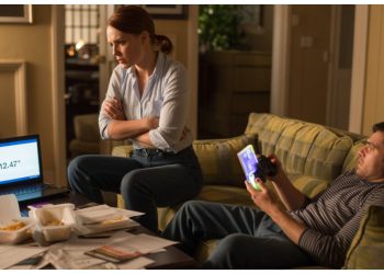 He Lives Rent-Free and Still Wants Her Bonus - Reddit Is Not Having It He Lives Rent-Free and Still Wants Her Bonus – Reddit Is Not Having It