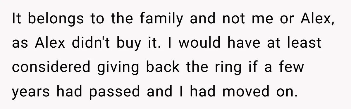 Ring Of Remembrance: Was Keeping Late Fiancé’s Heirloom A Heartfelt Stand Or A Family Feud Fumble?