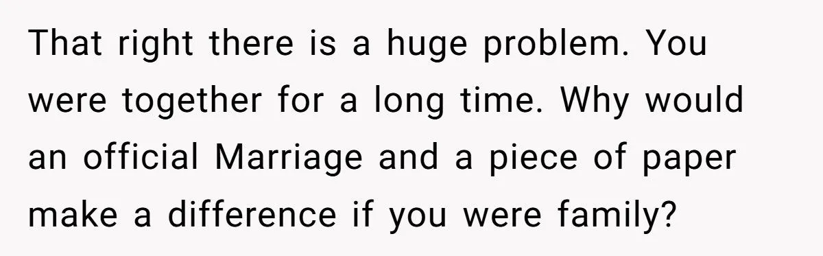 Ring Of Remembrance: Was Keeping Late Fiancé’s Heirloom A Heartfelt Stand Or A Family Feud Fumble?