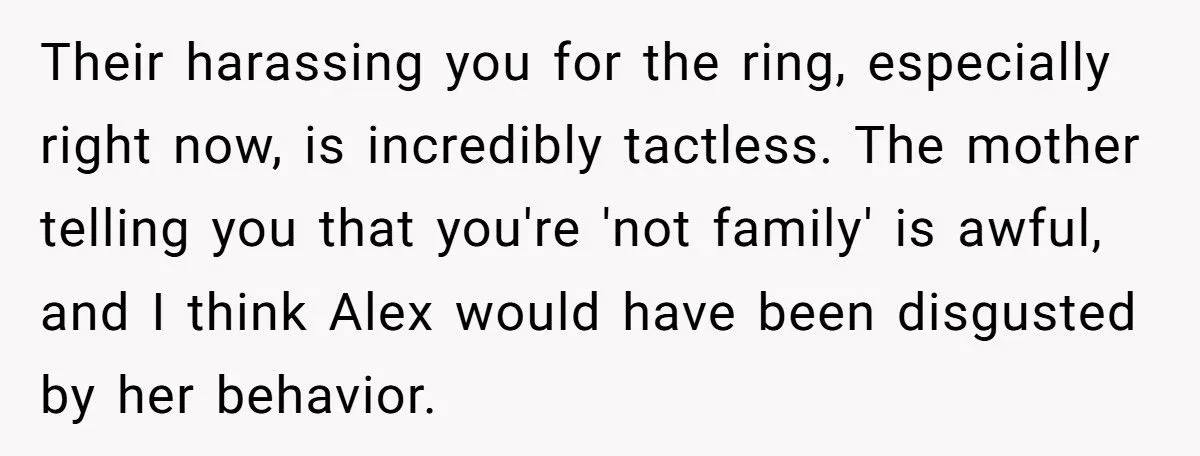 Ring Of Remembrance: Was Keeping Late Fiancé’s Heirloom A Heartfelt Stand Or A Family Feud Fumble?