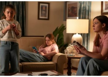 Mom Funds One Daughter’s Dates and Allowance but Refuses to Help Her Hardworking Sister