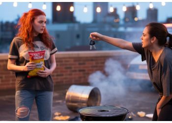 A Woman’s Friend Asked Her to Lie to Insurance After a Fire – Now She’s Wondering If She Was Wrong to Say No