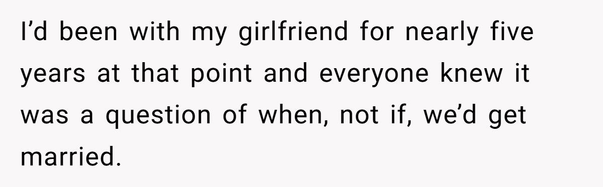 Bride Was Once Excluded From Family Wedding For Being Plus-Size—Now Groom Gets Payback At His Own Wedding Generated by Aubtu.biz